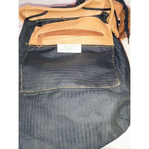 Vintage Leather Tan Backpack - Picture 9 of 9